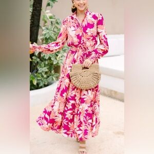 FATE NWT Get What You Love Magenta
Pink Floral Long Sleeve Maxi Dress Size M